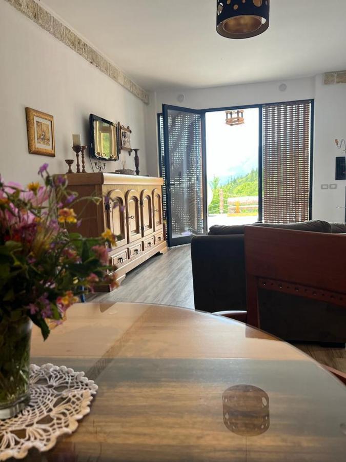 Rahoni Park & Suites Dhërmi Kültér fotó
