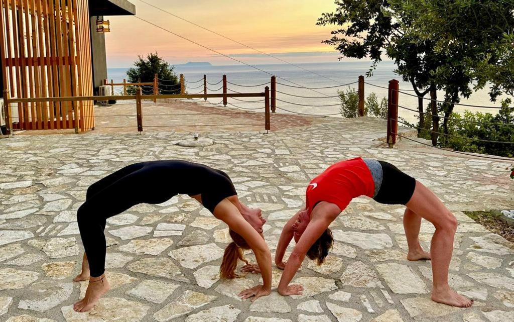 Rahoni Park & Suites Dhërmi Kültér fotó