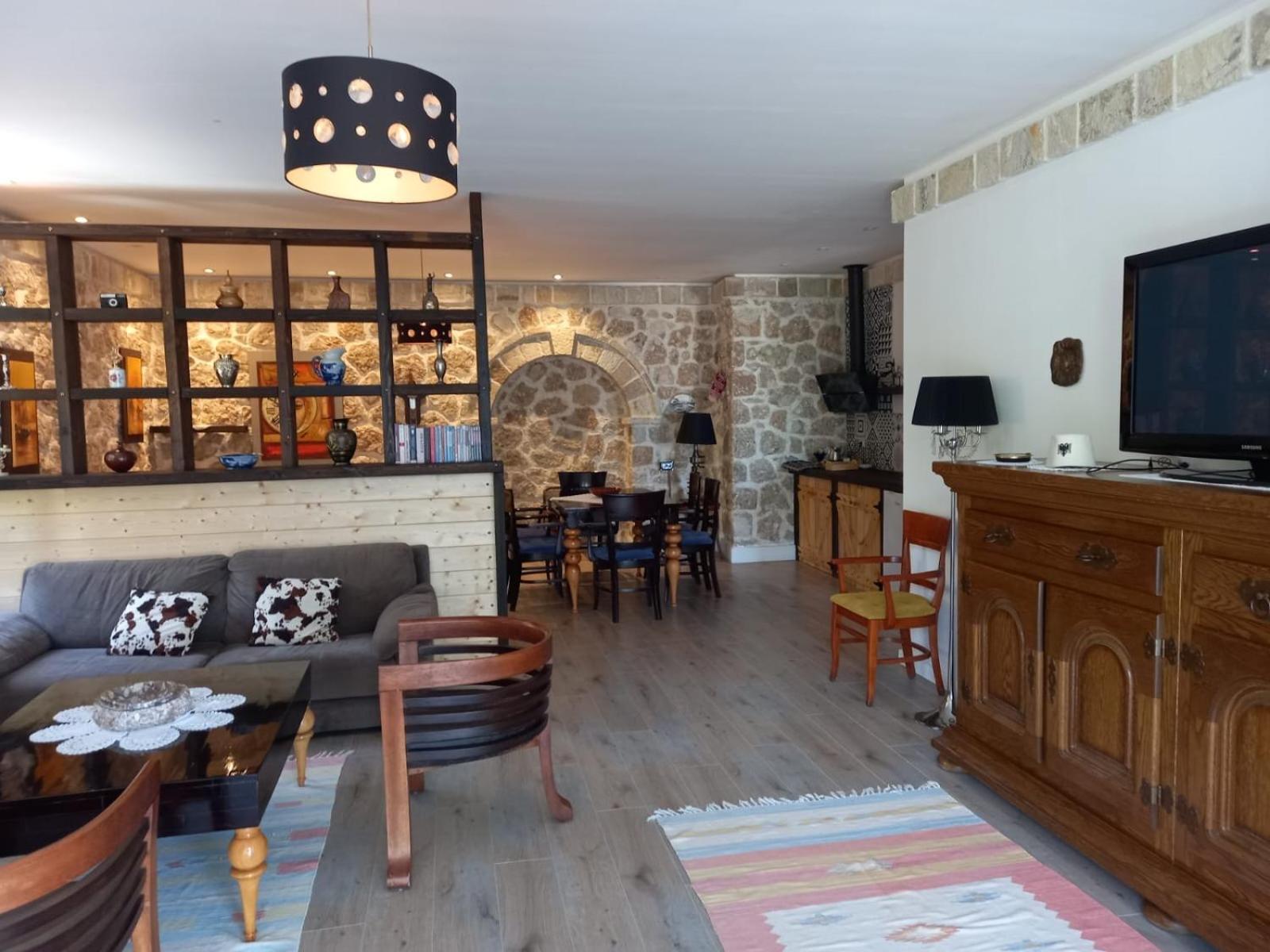 Rahoni Park & Suites Dhërmi Kültér fotó