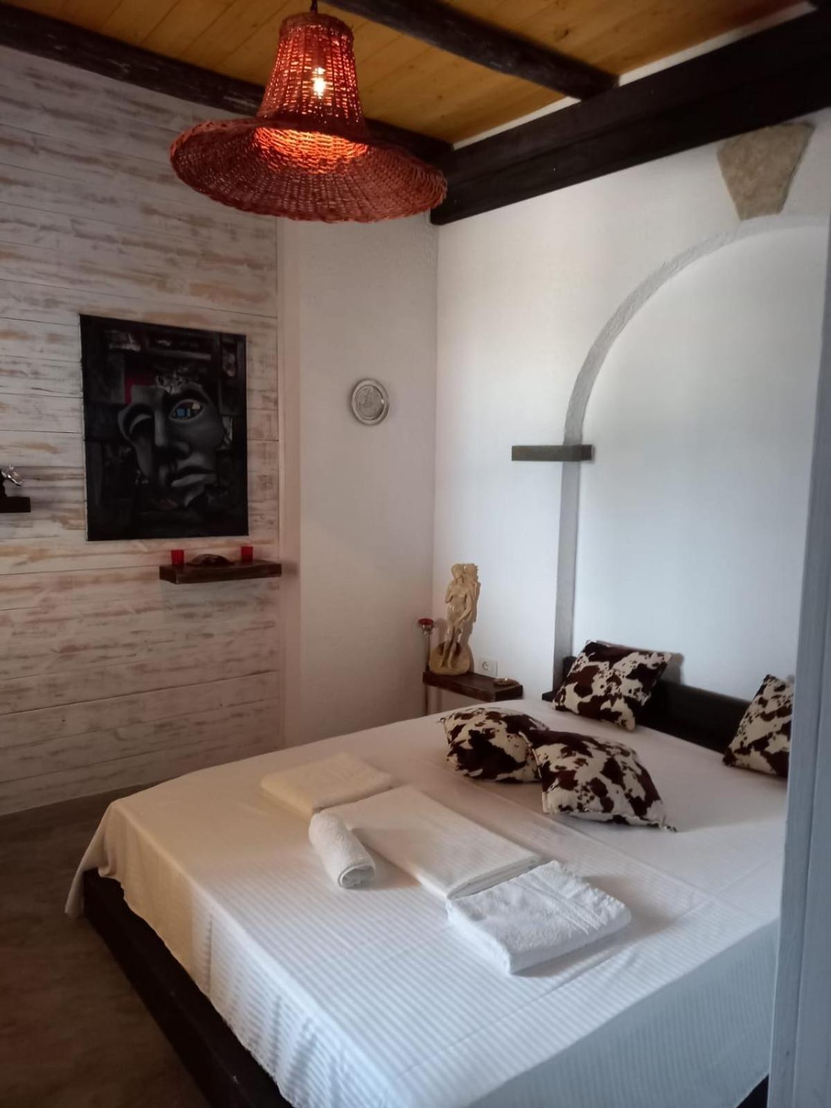 Rahoni Park & Suites Dhërmi Kültér fotó